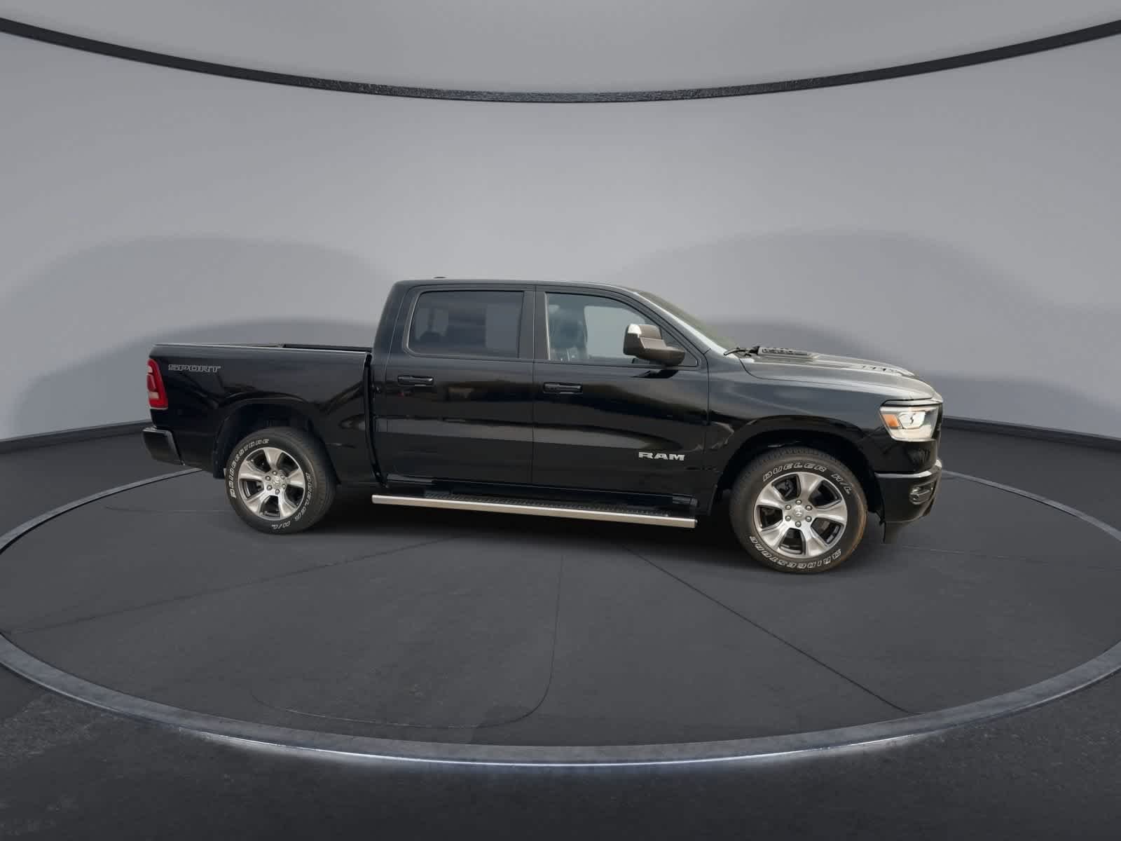 Used 2023 Diamond Black Crystal Pearlcoat Ram Laramie image 9