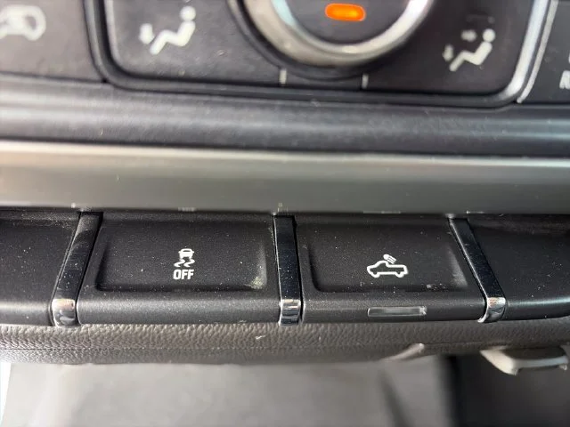 Used 2019 Black Chevrolet LT image 14