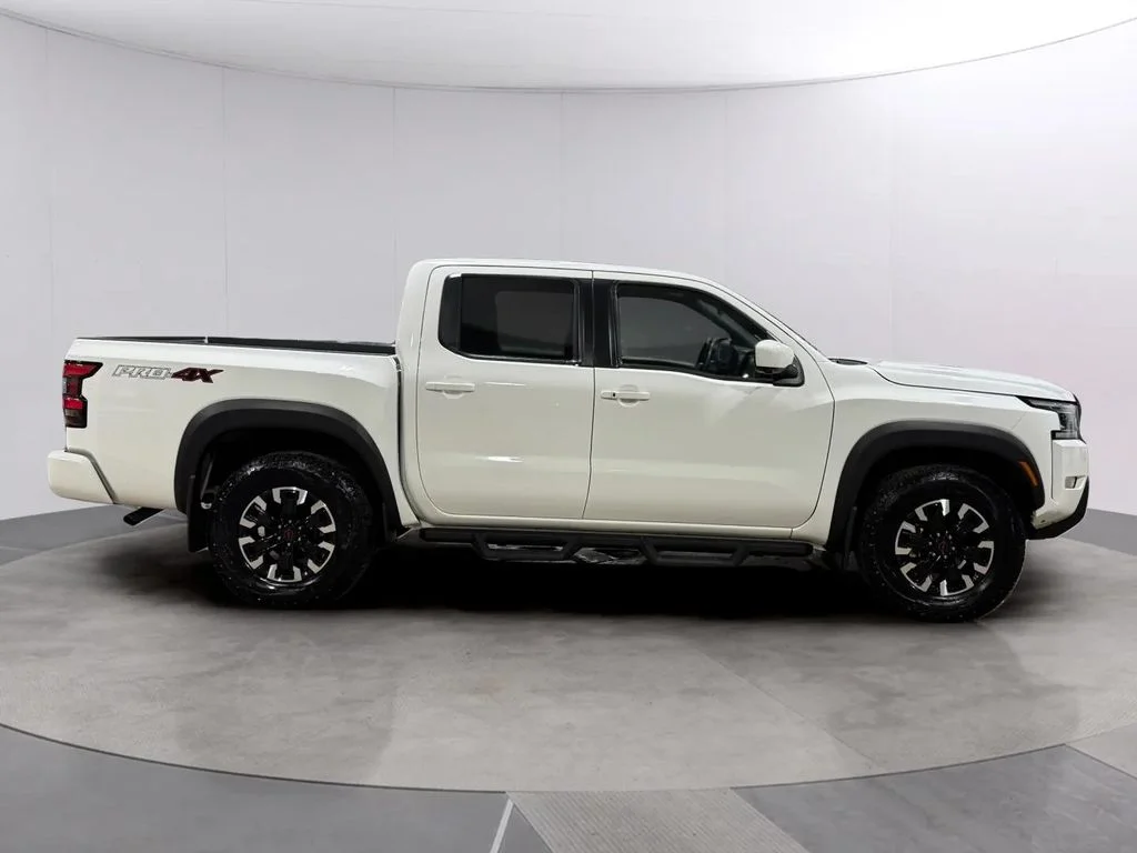 Certified Used 2023 Glacier White Nissan PRO-4X image 3