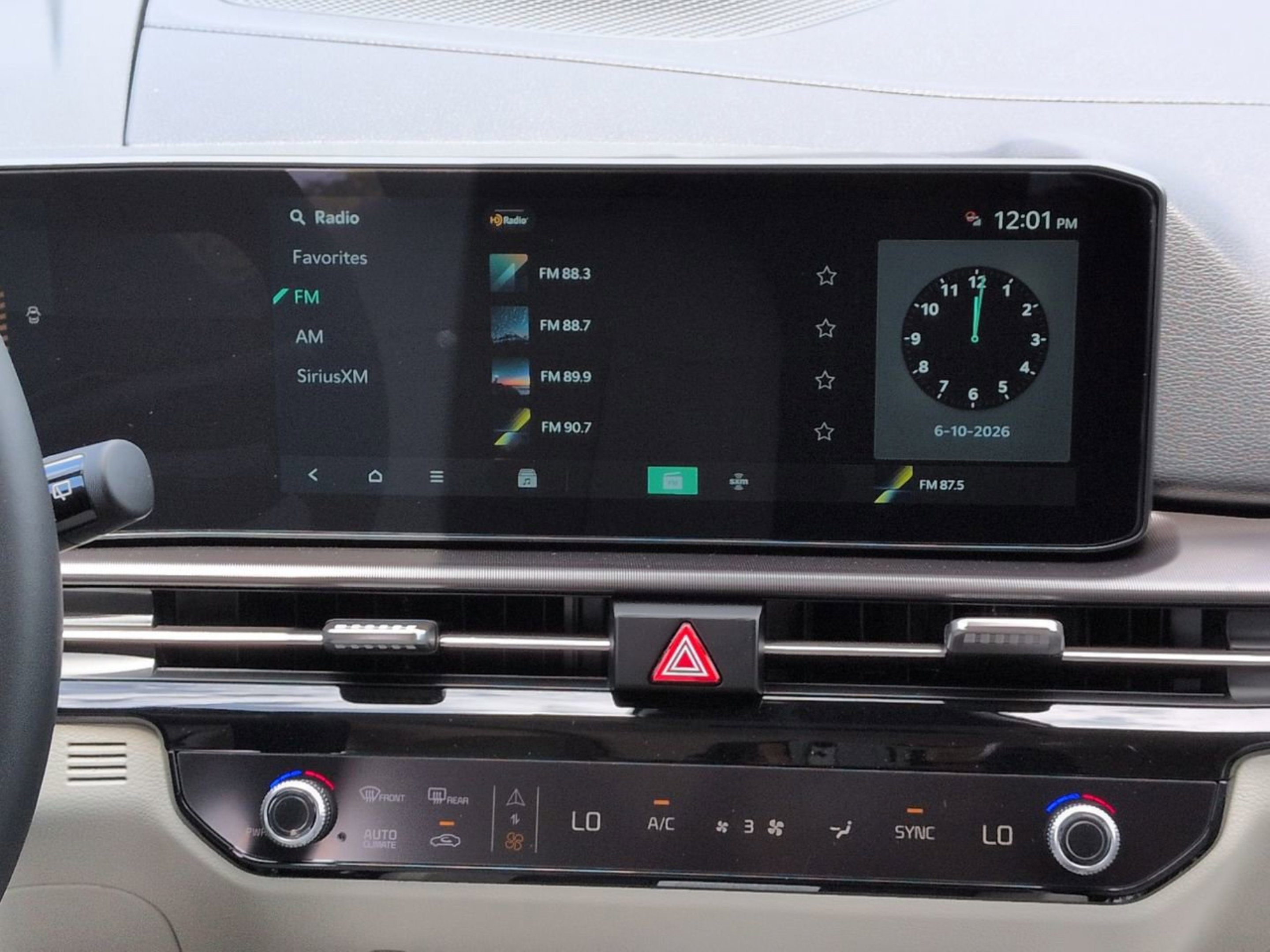 New 2026 Panthera Metal Gray Kia EX image 42