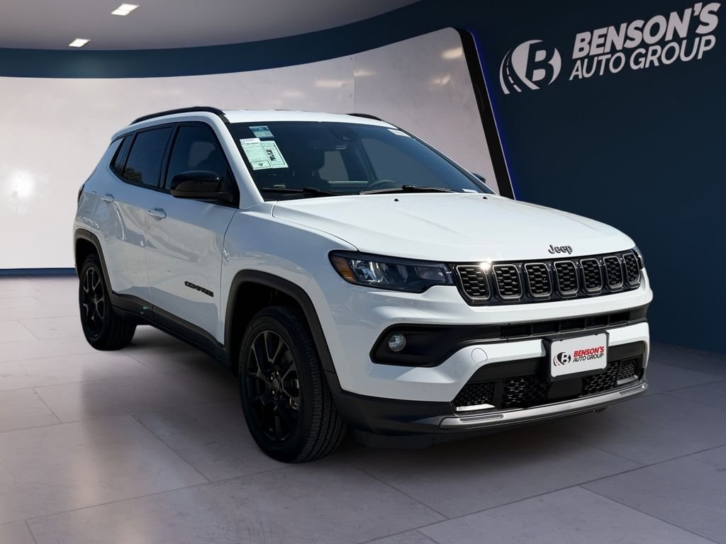 New 2026 Bright White Clear-Coat Exterior Paint Jeep Latitude image 7