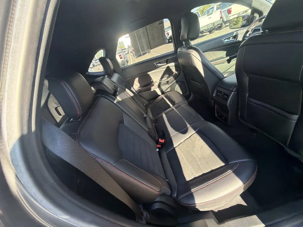 Used 2023 Gray Ford ST Line image 29