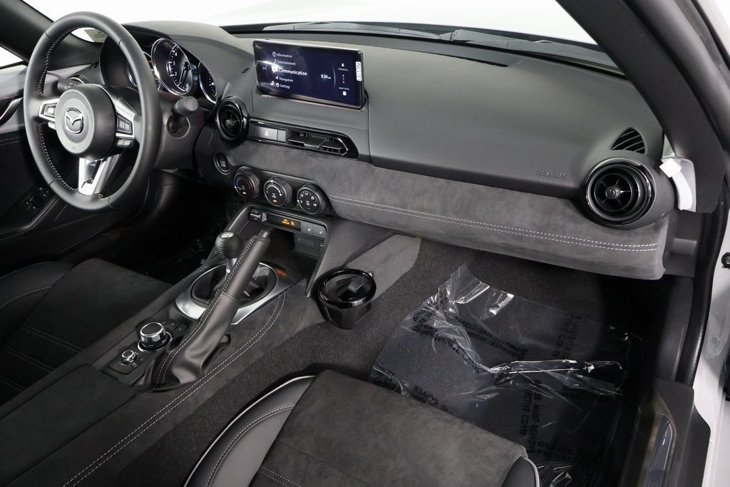 New 2026 Aero Gray Metallic Mazda Club image 6