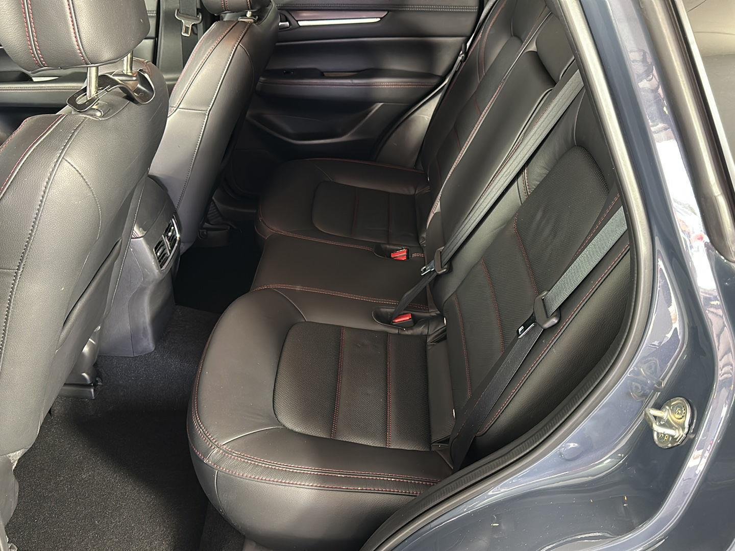Used 2023 Polymetal Gray Mazda 2.5 S Carbon Edition image 10