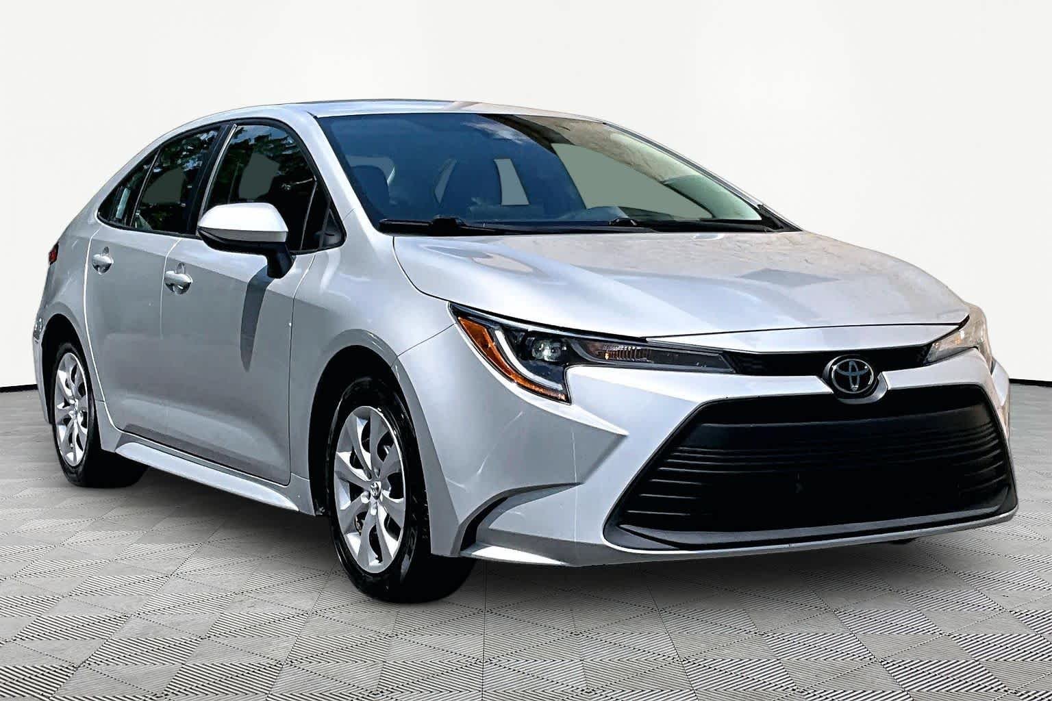 Used 2024 Classic Silver Metallic Toyota LE image 3