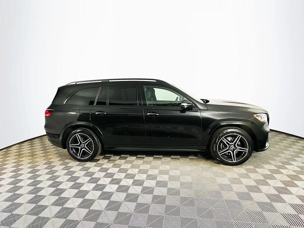 Used 2025 Black Mercedes-Benz GLS 450 image 6