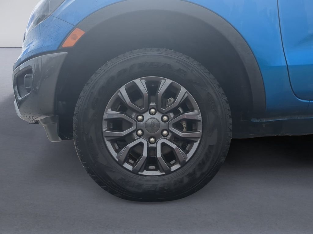 Used 2021 Blue Metallic Ford XLT image 11