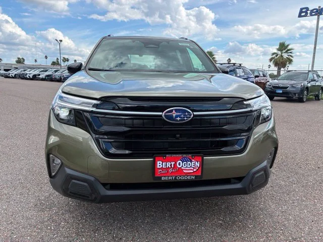 New 2026 AUTUMN GREEN METALLIC Subaru Touring image 2
