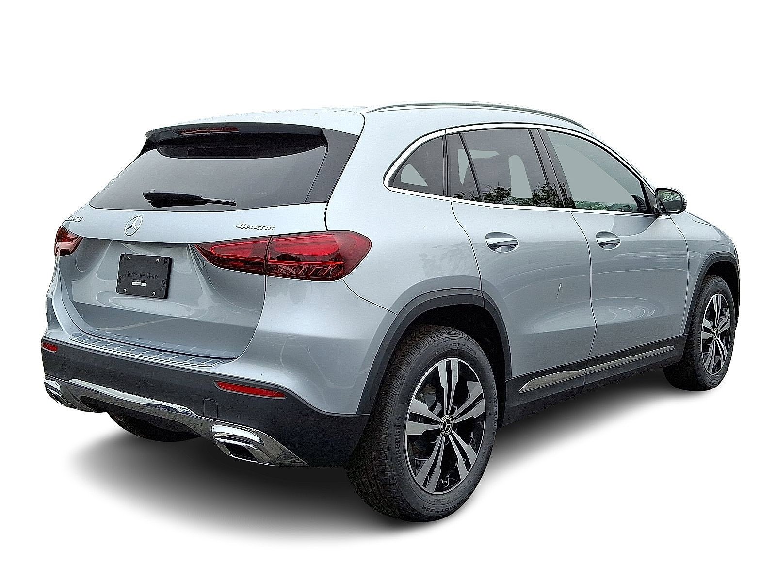 Certified Used 2026 Cirrus Silver Metallic   922 Mercedes-Benz GLA 250 image 3