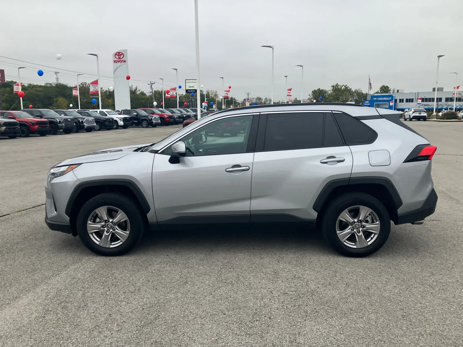 Certified Used 2025 Silver Sky Metallic Toyota XLE image 6