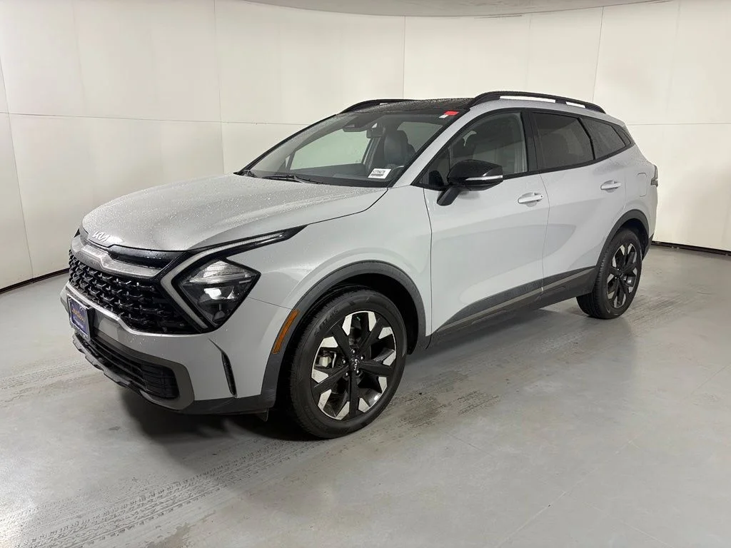 Used 2023 Gray Kia X-Line image 4