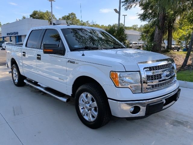 Used 2013 Oxford White Ford XLT image 2