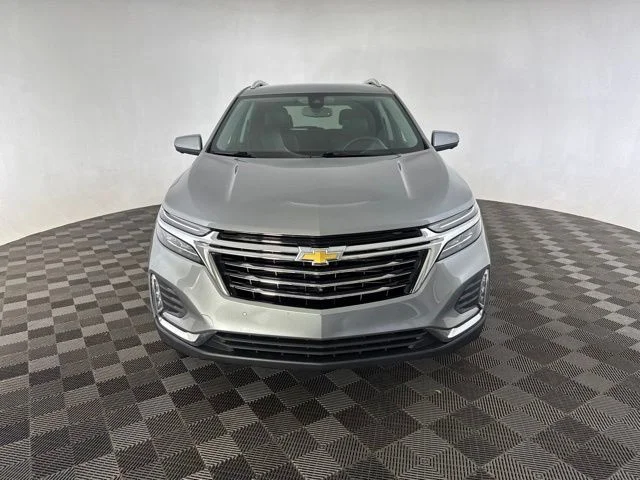 Used 2023 Gray Chevrolet Premier image 3