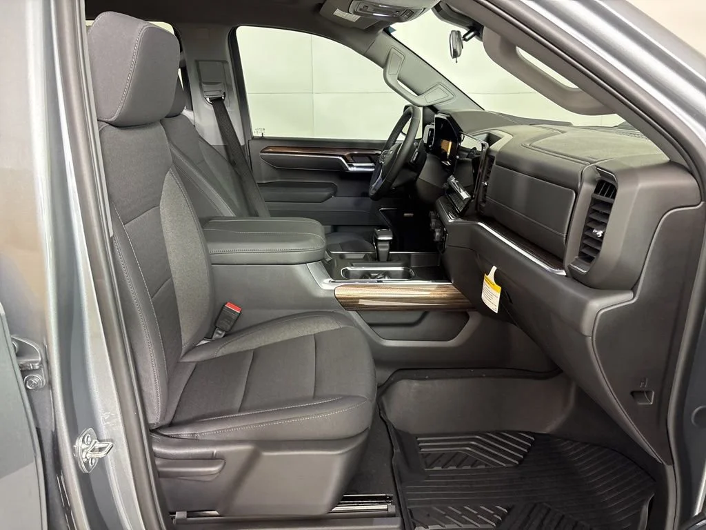 New 2026 Sterling Gray Metallic Chevrolet LT Trail Boss image 22