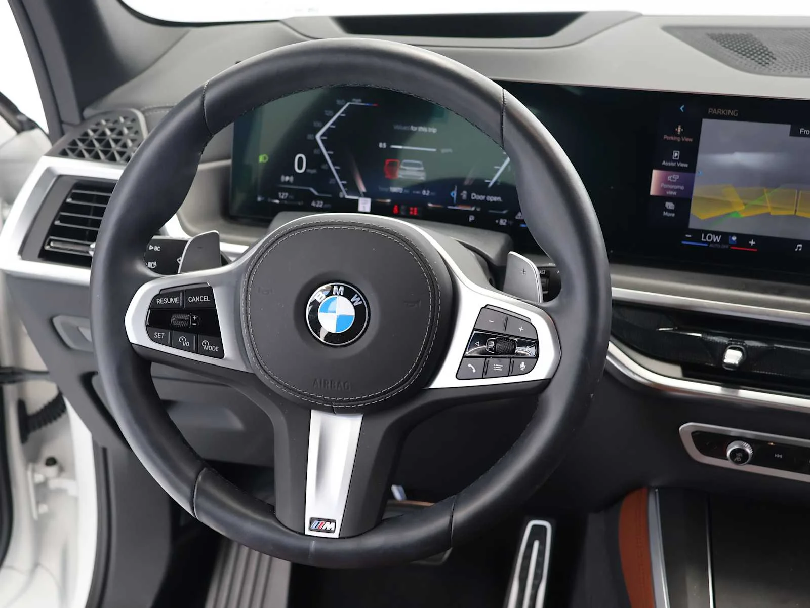 Certified Used 2026 Mineral White Metallic BMW xDrive40i image 19