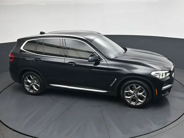 Used 2021 Black BMW sDrive30i image 27