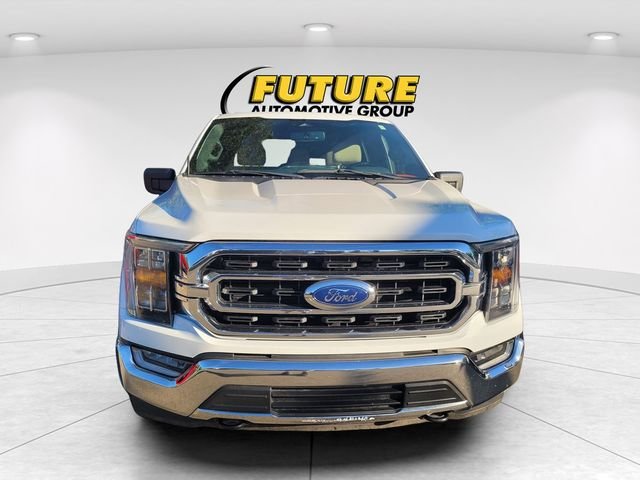 Used 2022 White Ford XLT image 2