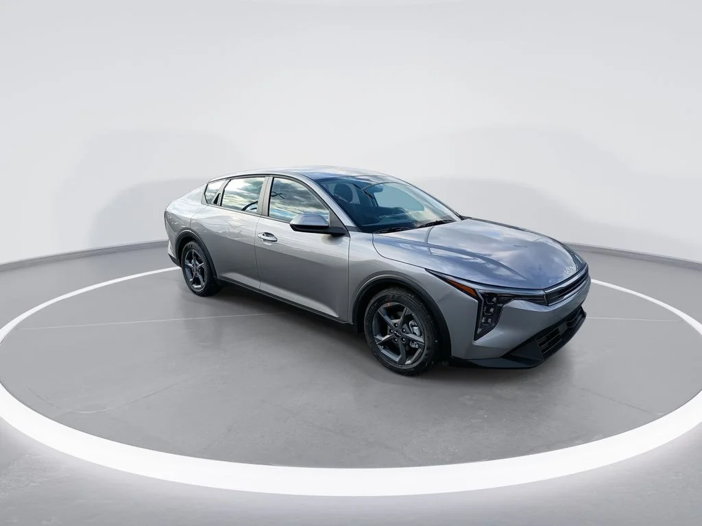Used 2025 Gray Kia LXS image 2