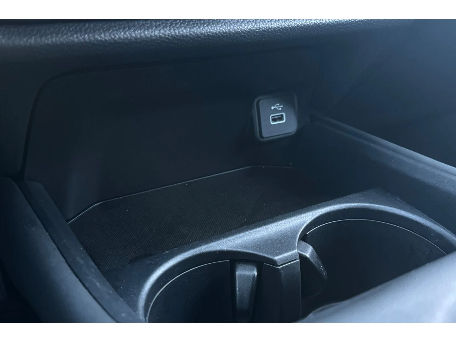 Used 2024 Crystal Black Pearl Honda LX image 31