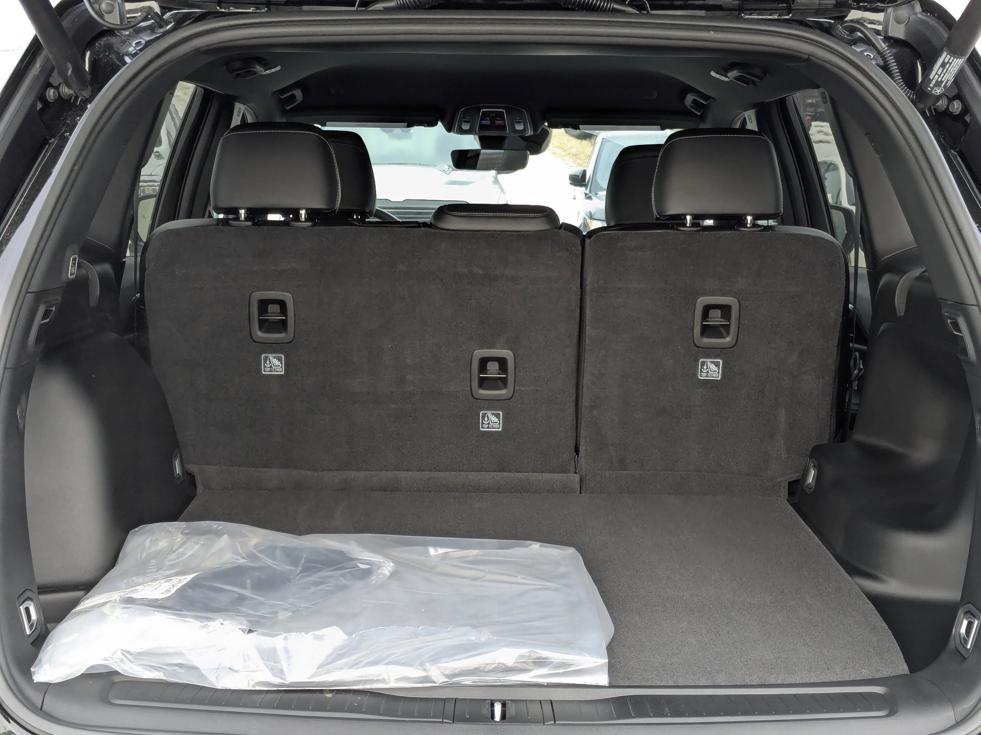 New 2025 Black Jeep Altitude - - Power Sunroof - Power Liftgate - Wireless Charging - 20 Black Wheels & More image 28