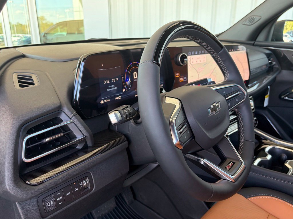 2027 Chevrolet Traverse Z71 - Photo 16