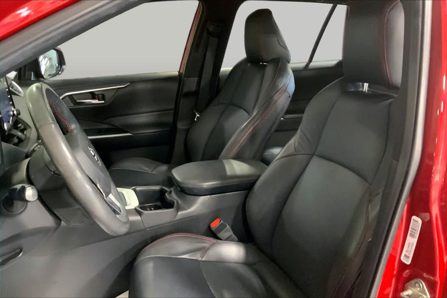 Used 2022 Supersonic Red Toyota SE image 8