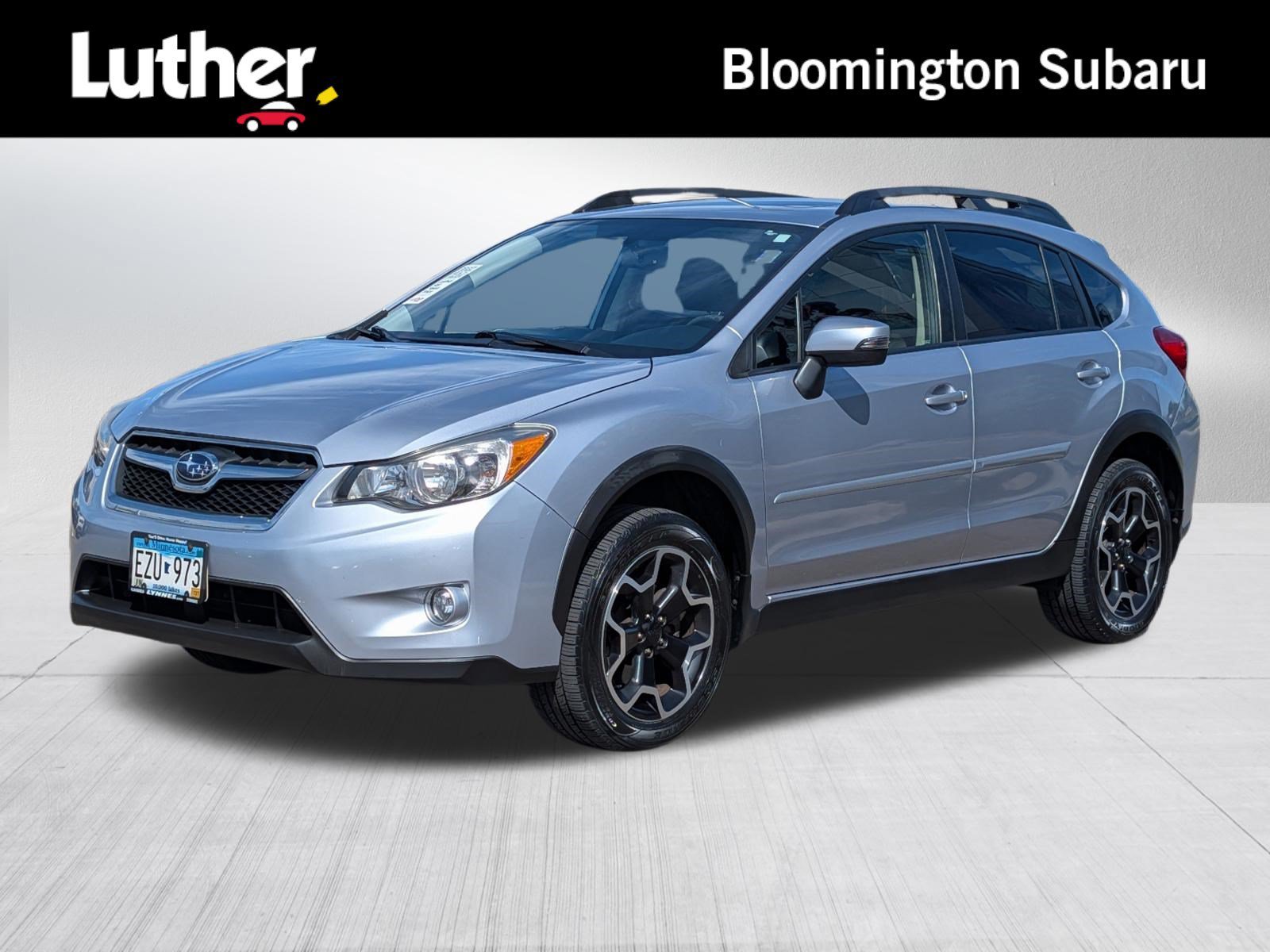 Used 2015 Ice Silver Metallic Subaru Limited image 1
