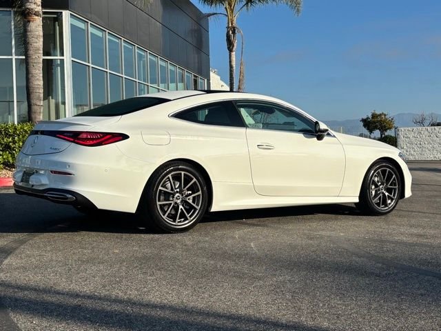 Used 2026 White Mercedes-Benz CLE 300 image 4