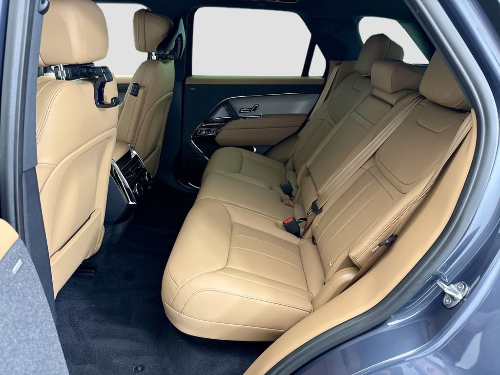 New 2026 Varesine Blue Land Rover SE image 20