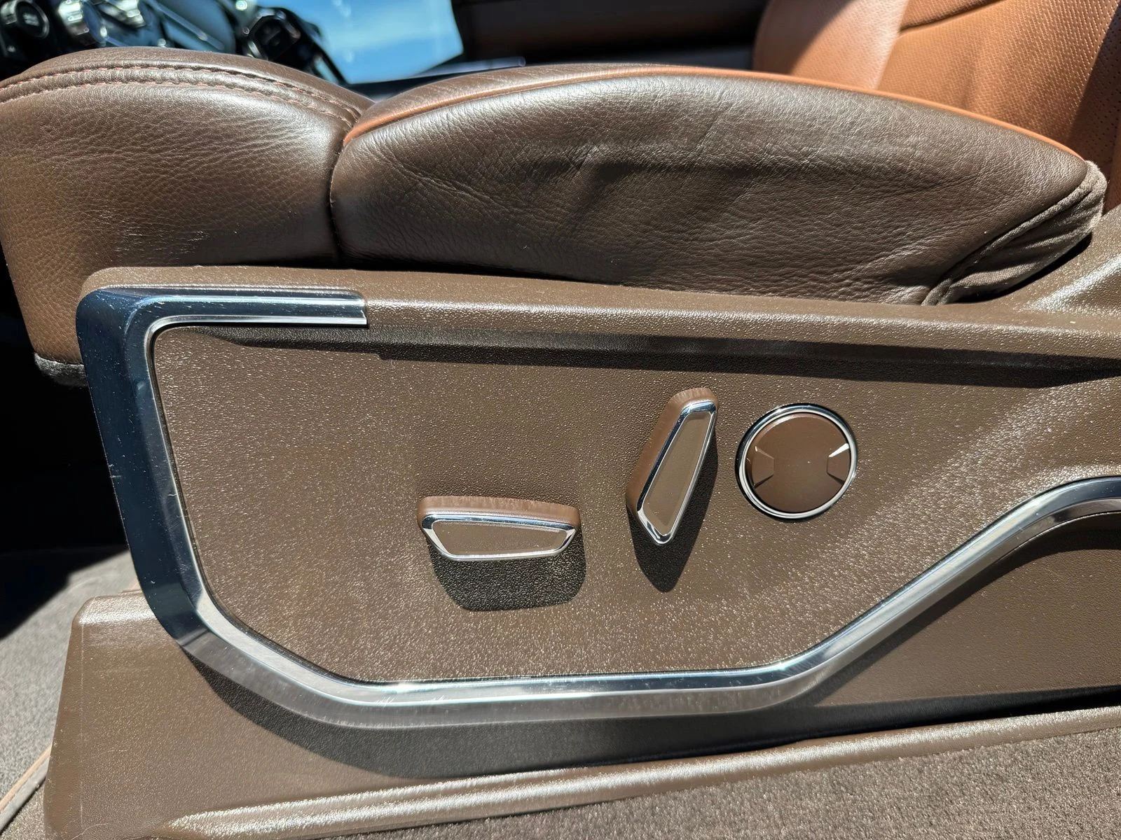 Used 2023 Gray Ford King Ranch image 19