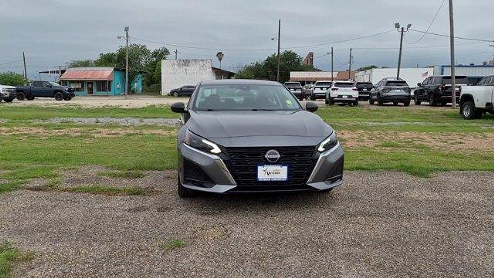 2024 Nissan Altima SV - Photo 3