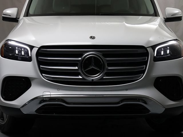 New 2026 Polar White Mercedes-Benz GLS 450 image 36