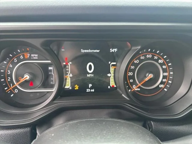 2026 Jeep Gladiator Sahara - Photo 18