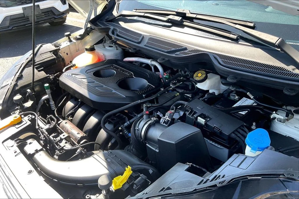 Used 2020 White Ford Titanium image 32