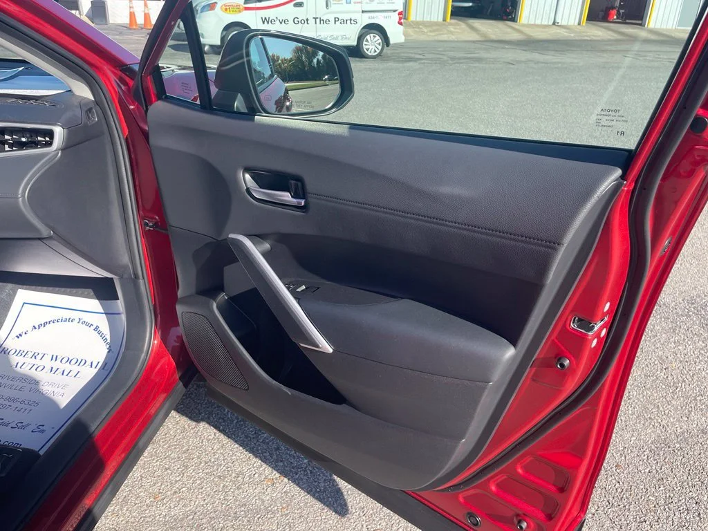 Used 2025 Red Toyota XLE image 17