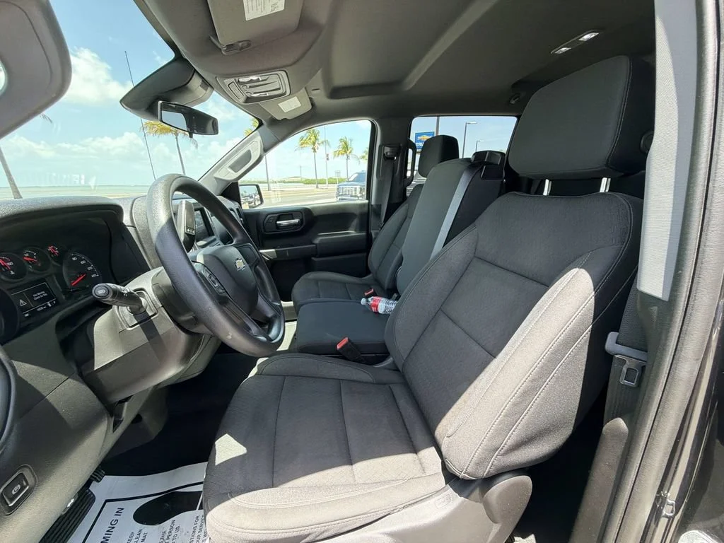 Used 2023 Dark Ash Metallic Chevrolet Custom image 26