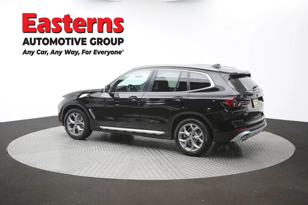 Used 2024 Black BMW xDrive30i image 67