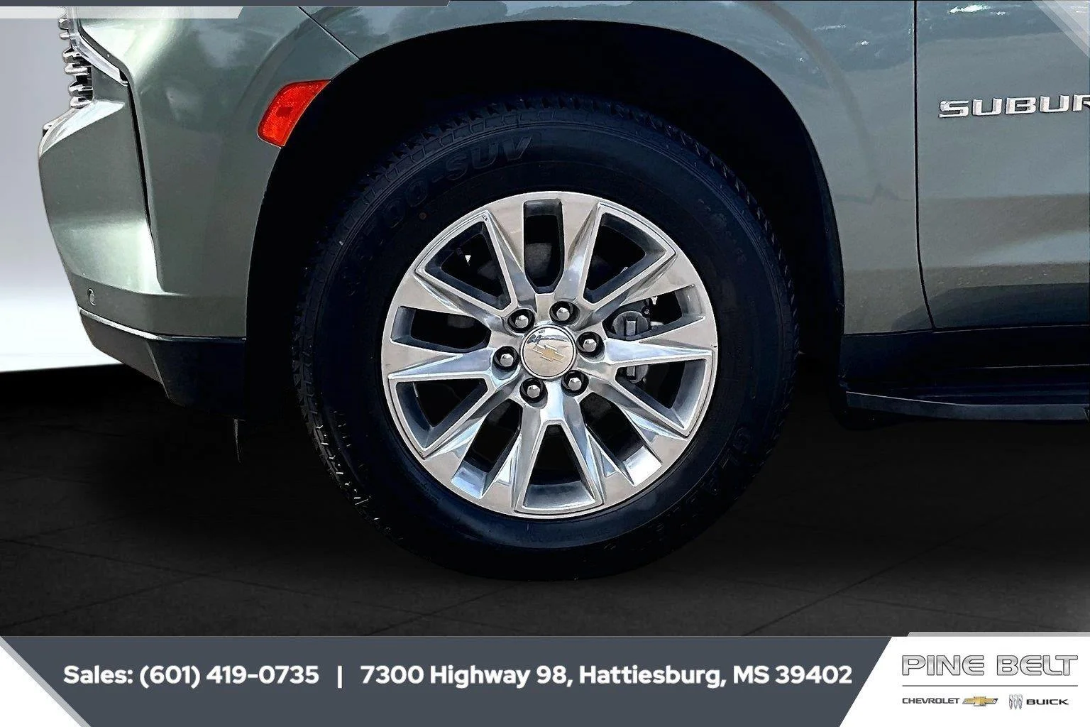 Used 2023 Silver Sage Metallic Chevrolet Premier image 7