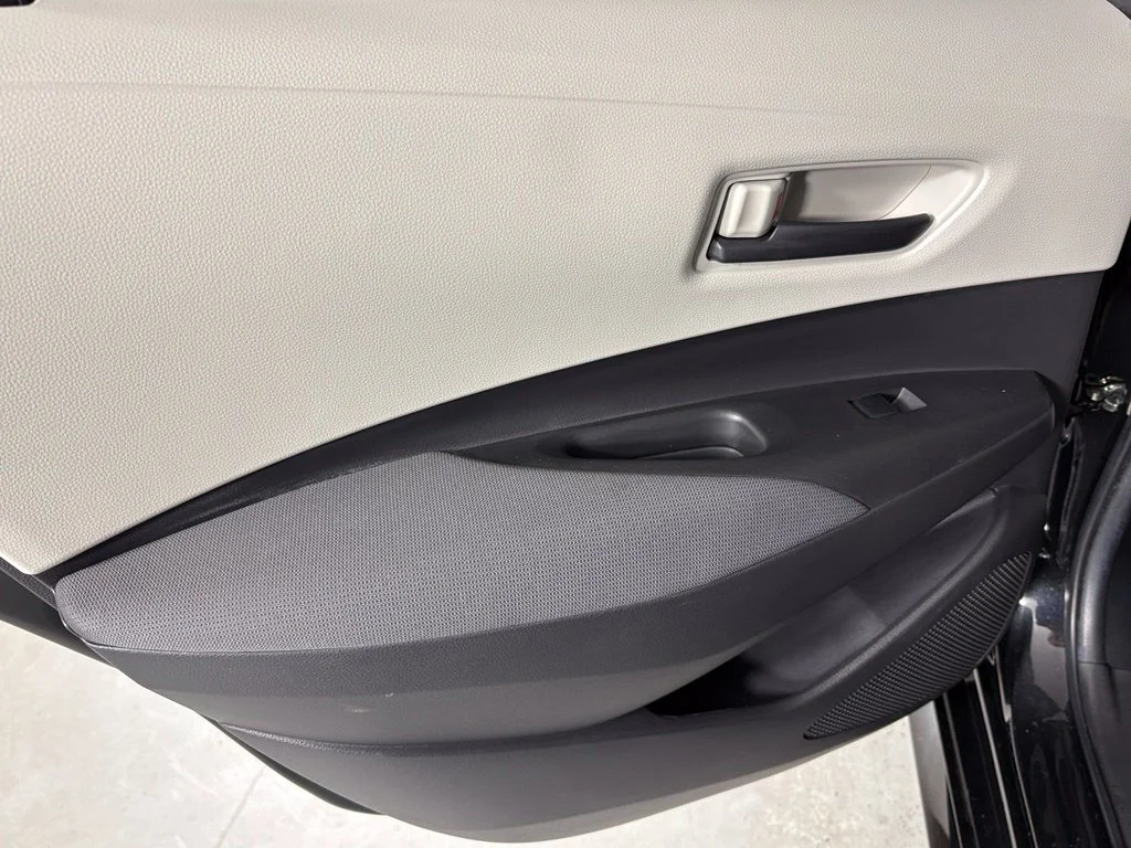 Used 2022 Black Toyota LE image 33