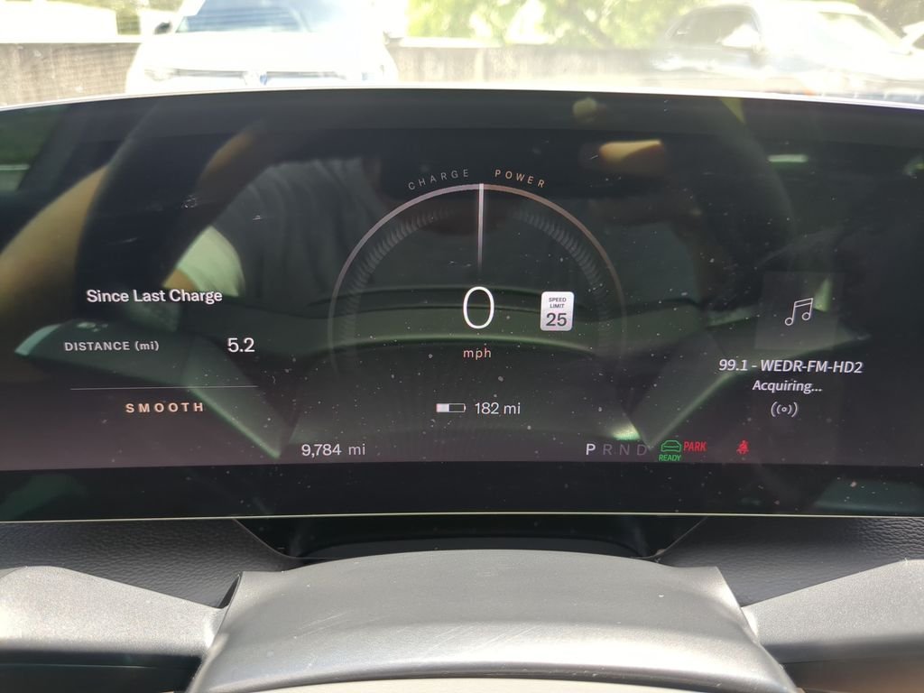 Used 2025 Red Lucid Touring image 31