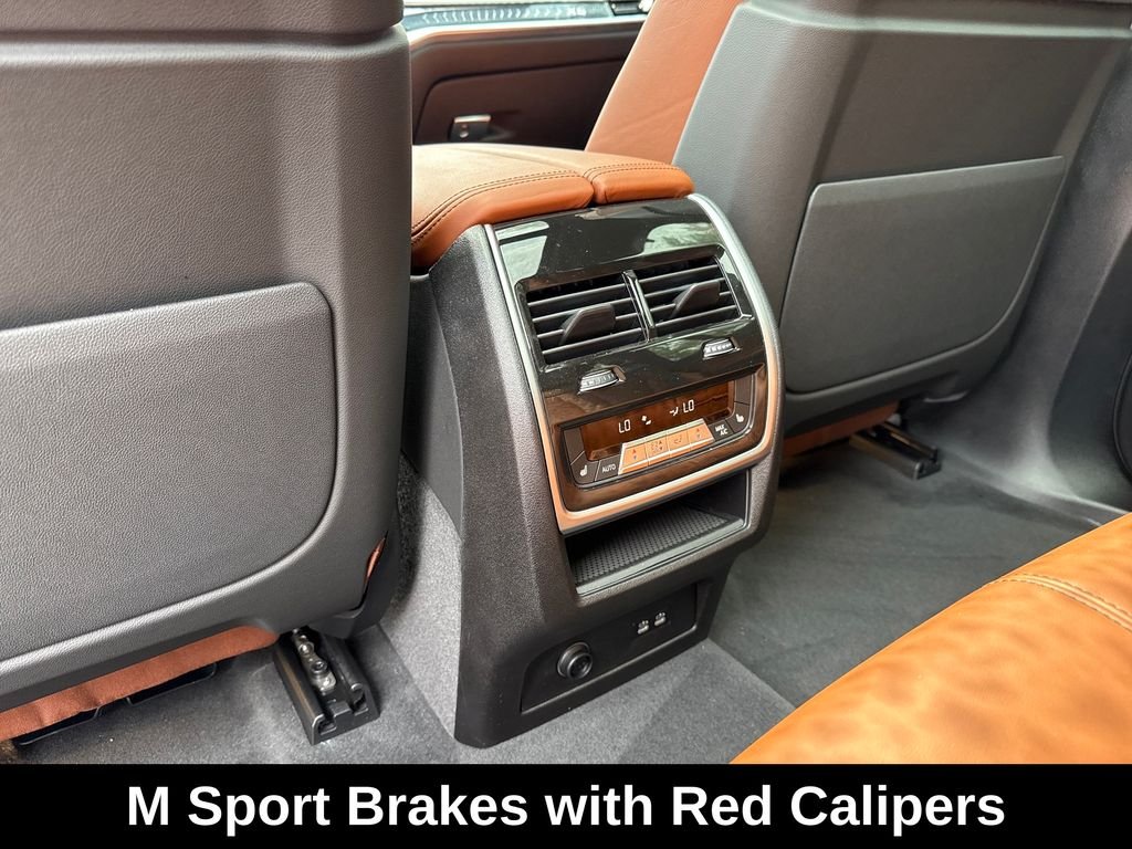 Used 2026 Gray BMW xDrive40i image 27