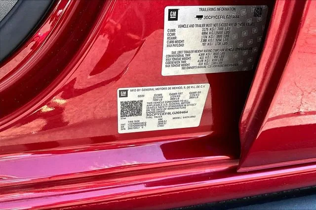 Used 2020 CAJUN RED TINTCOAT Chevrolet Custom Trail Boss image 19