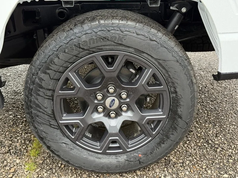 New 2026 Oxford White Ford STX 4WD SuperCrew 5.5