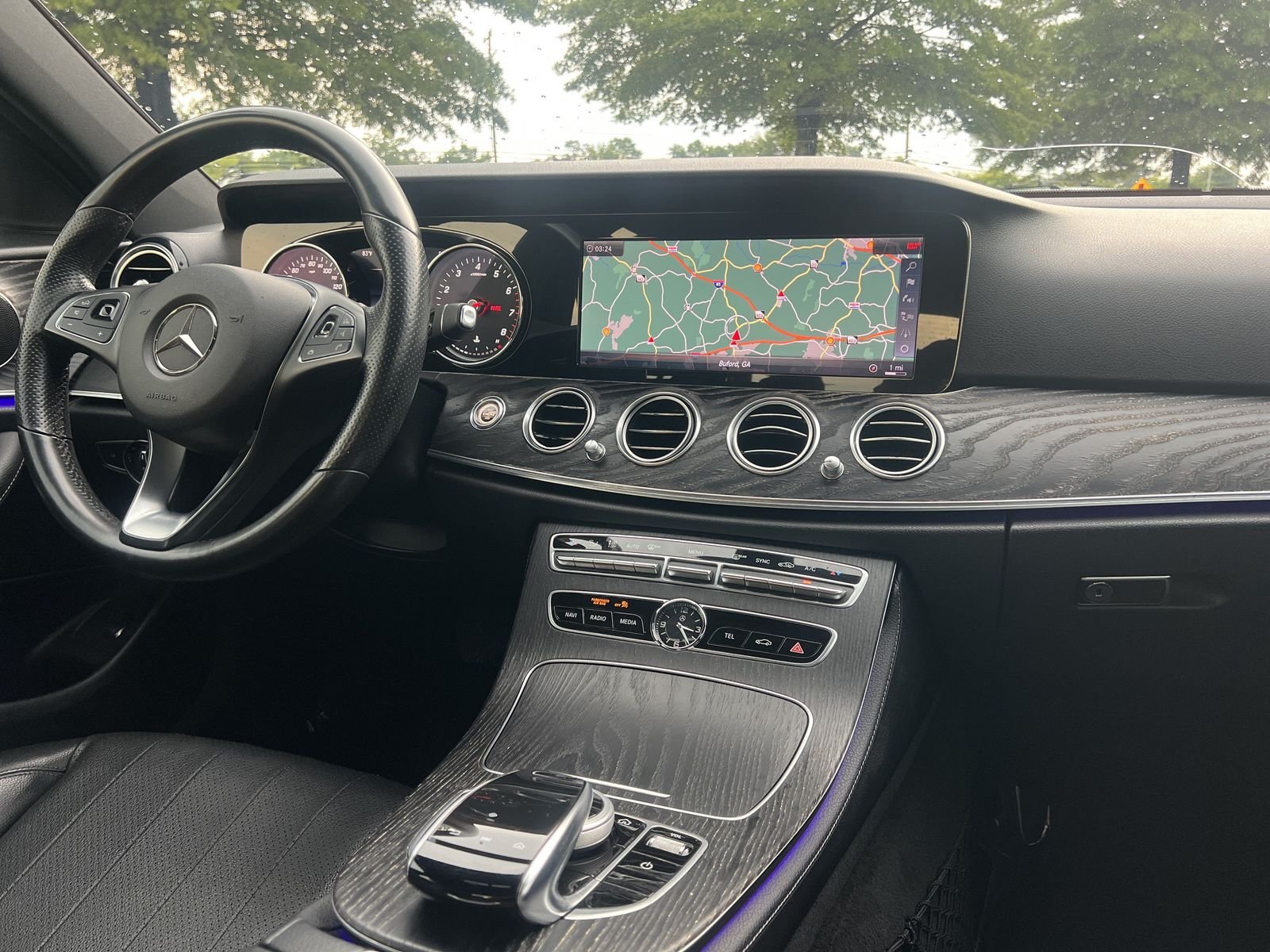 Used 2018 White Mercedes-Benz E 300 image 2