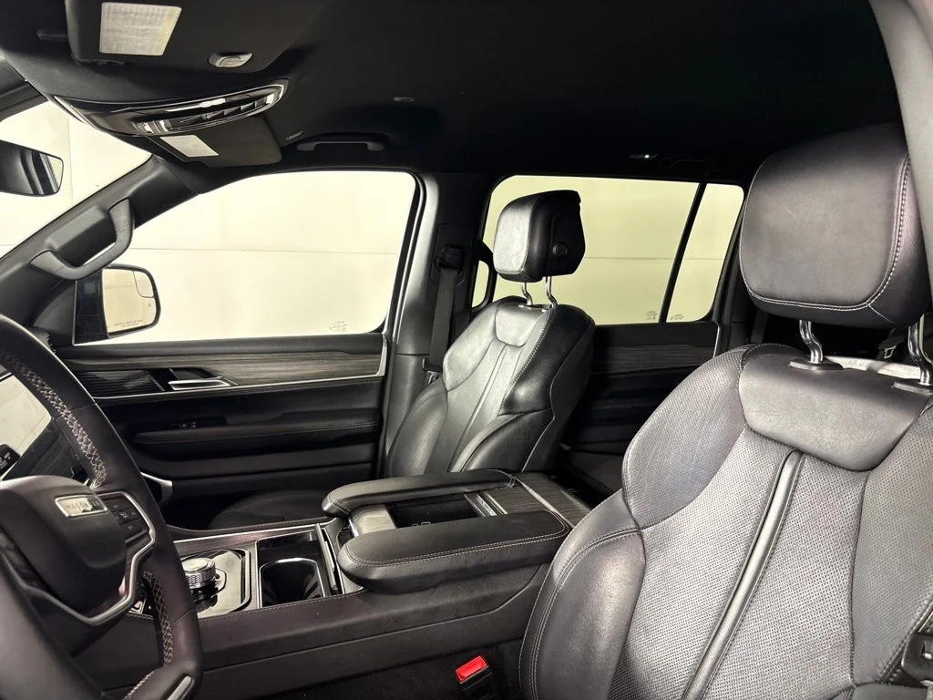 Used 2024 Black Jeep Series II image 29