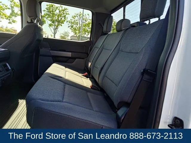 Used 2025 Oxford White Ford XLT image 12