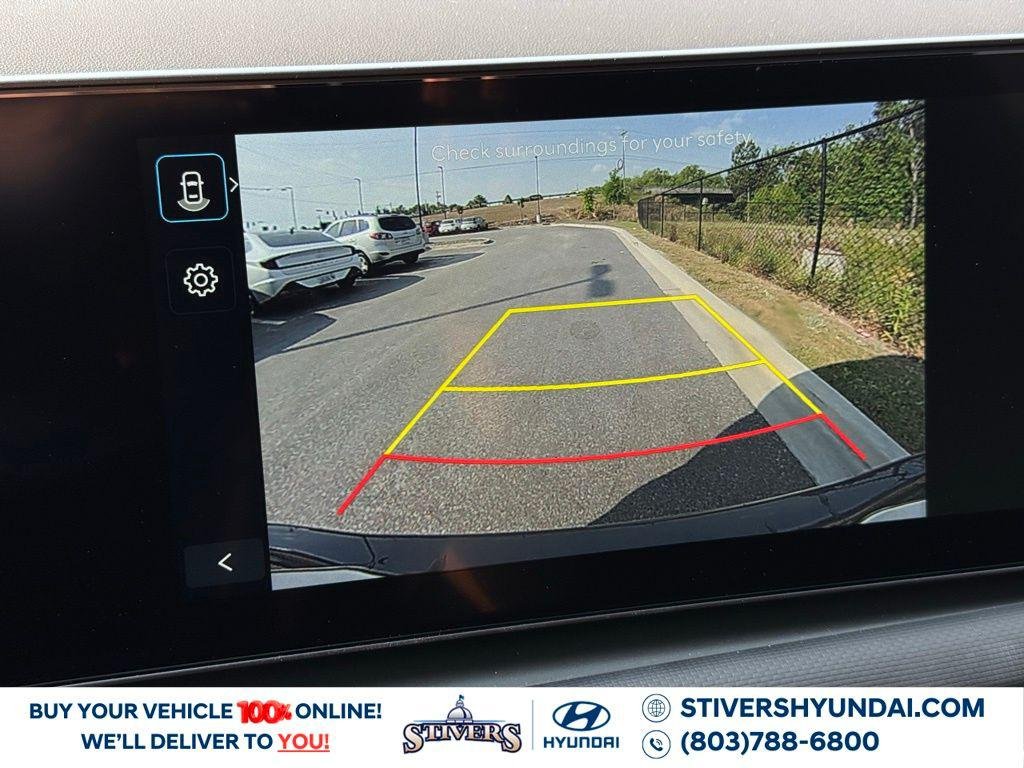 New 2026 Gray Hyundai SEL FWD image 4