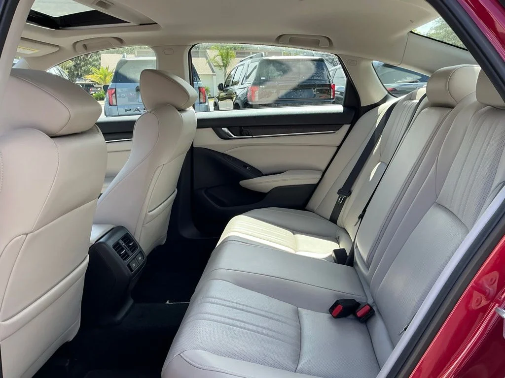 Used 2022  Honda Touring image 33