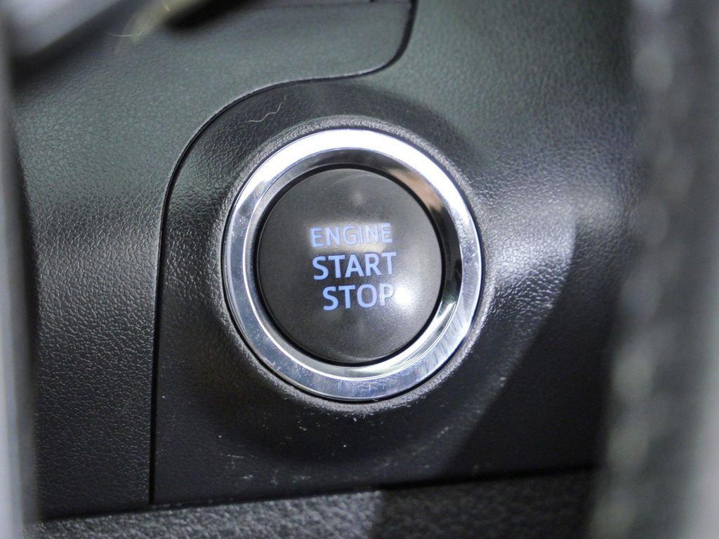Used 2022 Silver Toyota Touring image 40