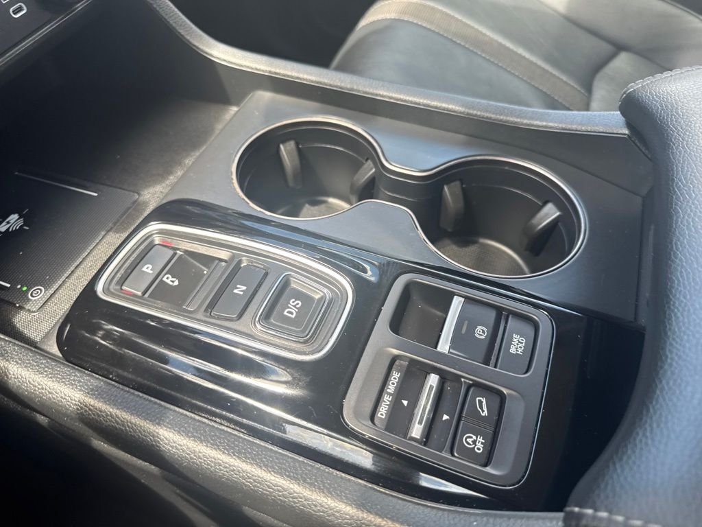 Used 2025 Gray Honda EX-L image 18